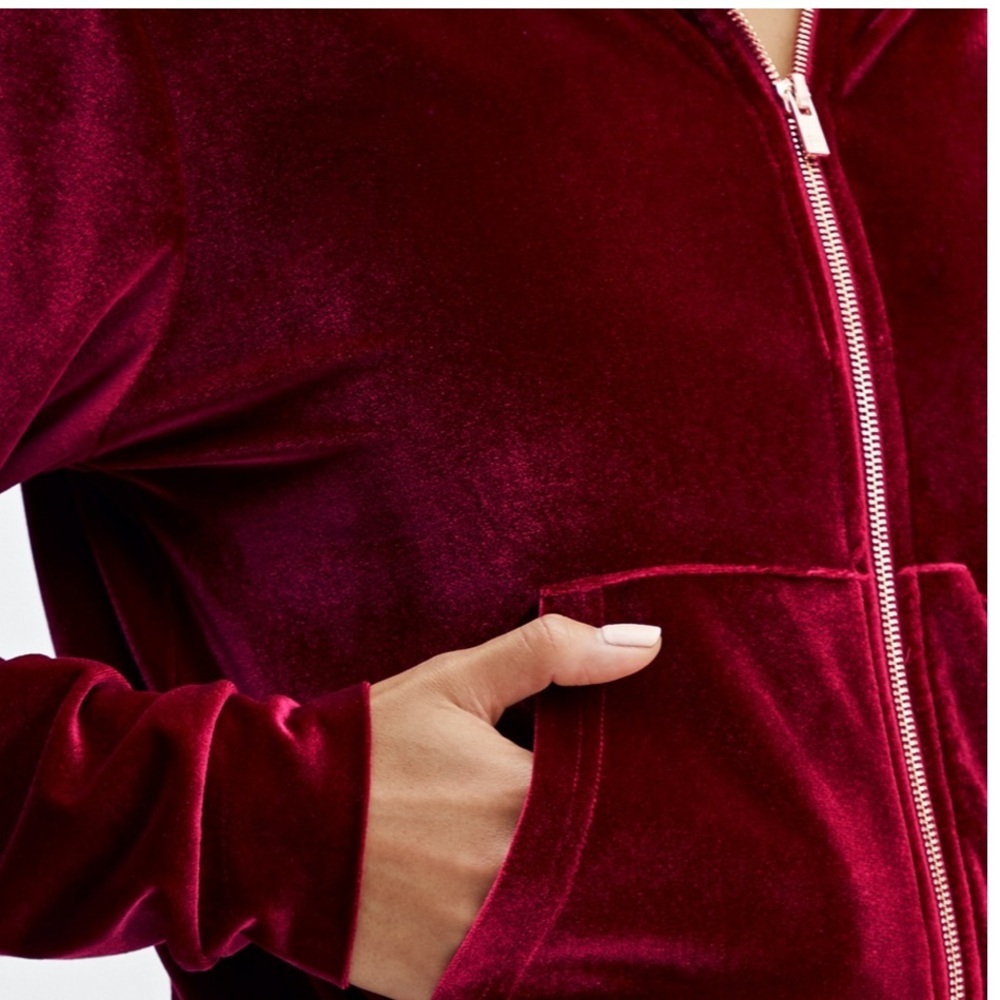 Fabletics deep crimson, velour hoodie, gold hardware, new, medium - Picture 4 of 9